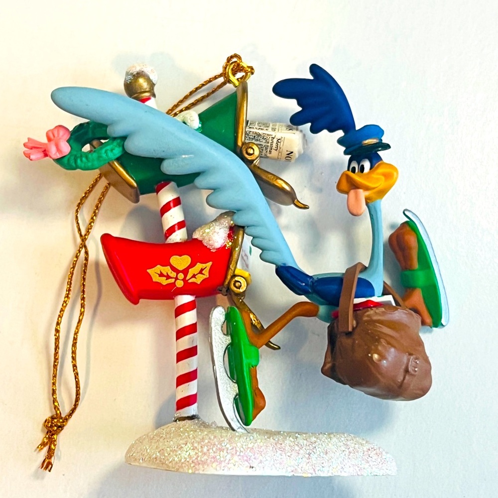 Looney Tunes Roadrunner Christmas Ornament